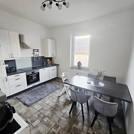 Ferien Monteur Haus C&m Διαμέρισμα Μπότροπ